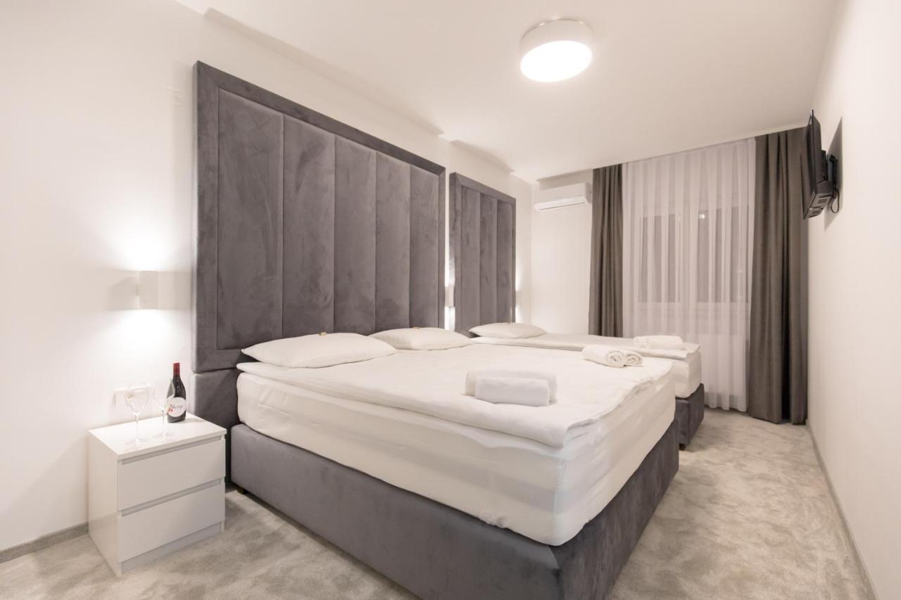 אוסילק Apartmani I Sobe Pejacevic מראה חיצוני תמונה