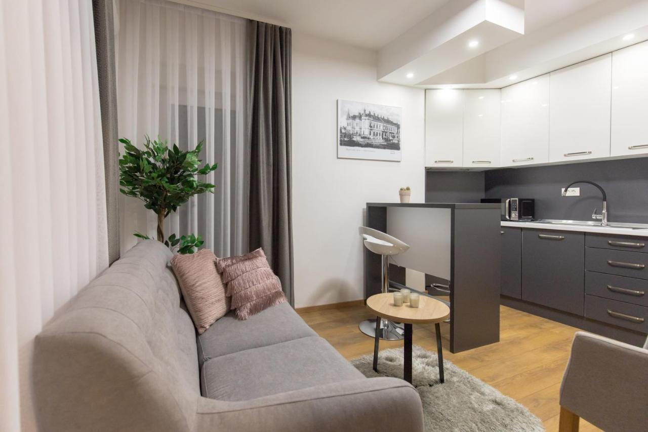 אוסילק Apartmani I Sobe Pejacevic מראה חיצוני תמונה