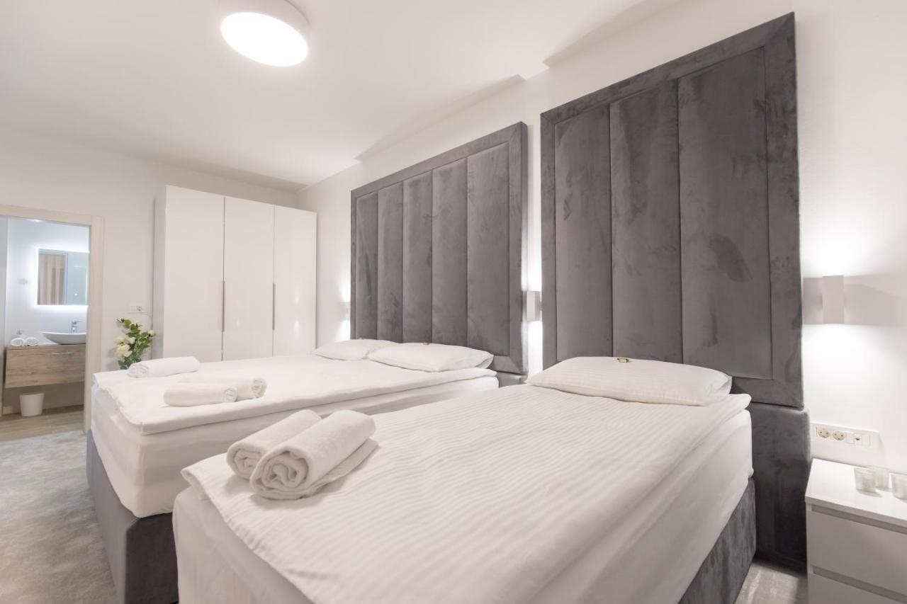 אוסילק Apartmani I Sobe Pejacevic מראה חיצוני תמונה